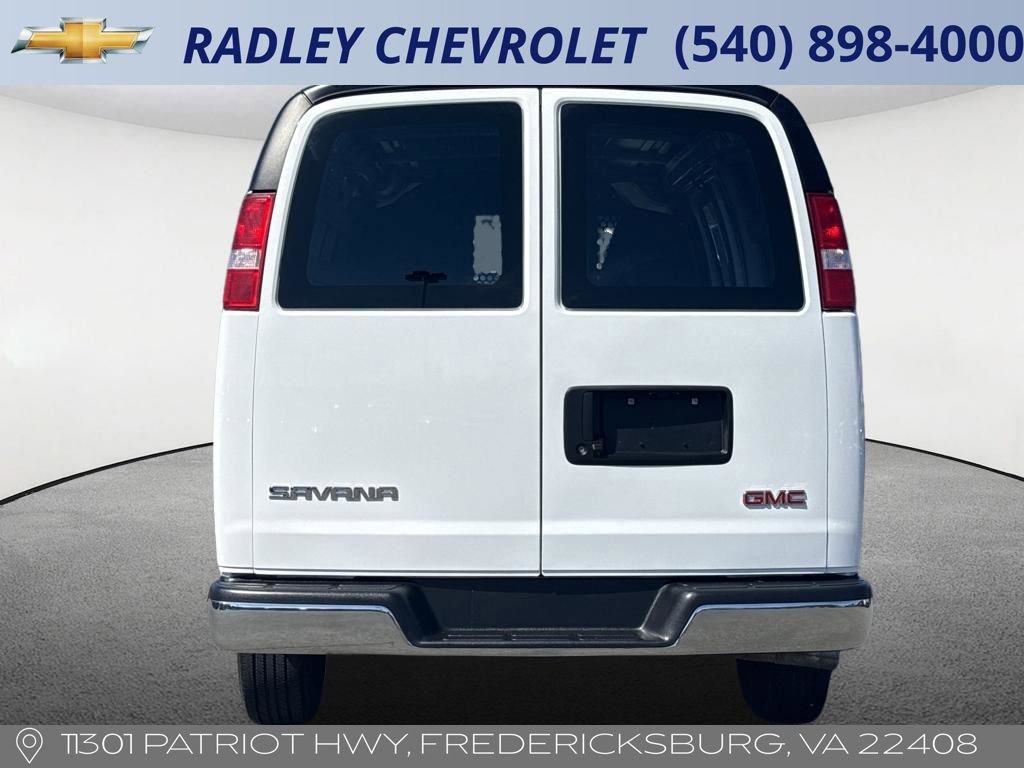 Used 2023 GMC Savana 2500 w/ Driver Convenience Package image 11