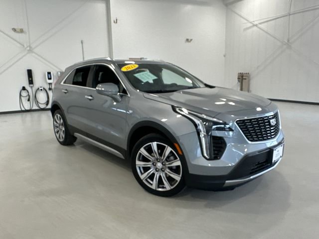 Used 2023 Cadillac XT4 Premium Luxury image 6