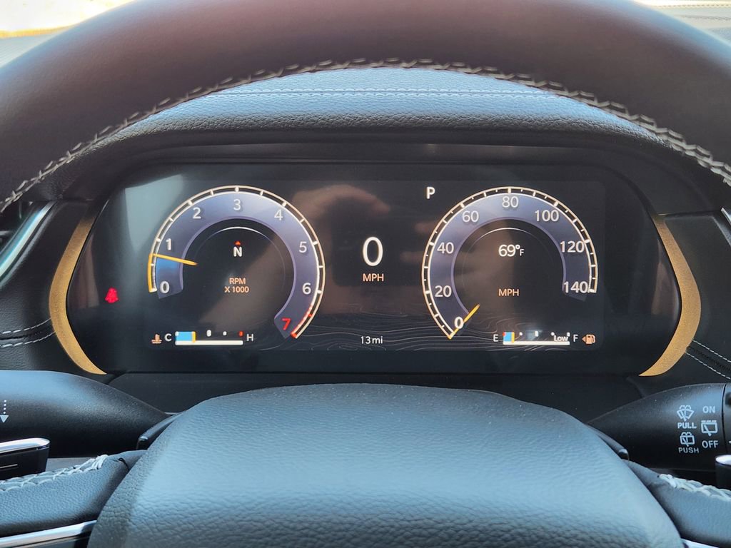 New 2025 Jeep Grand Cherokee L Limited image 11