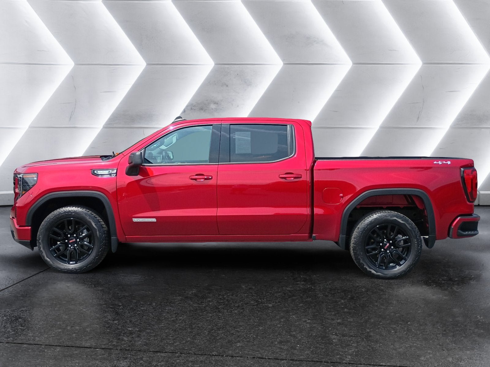 Used 2023 GMC Sierra 1500 Elevation AWD/4WD image 3