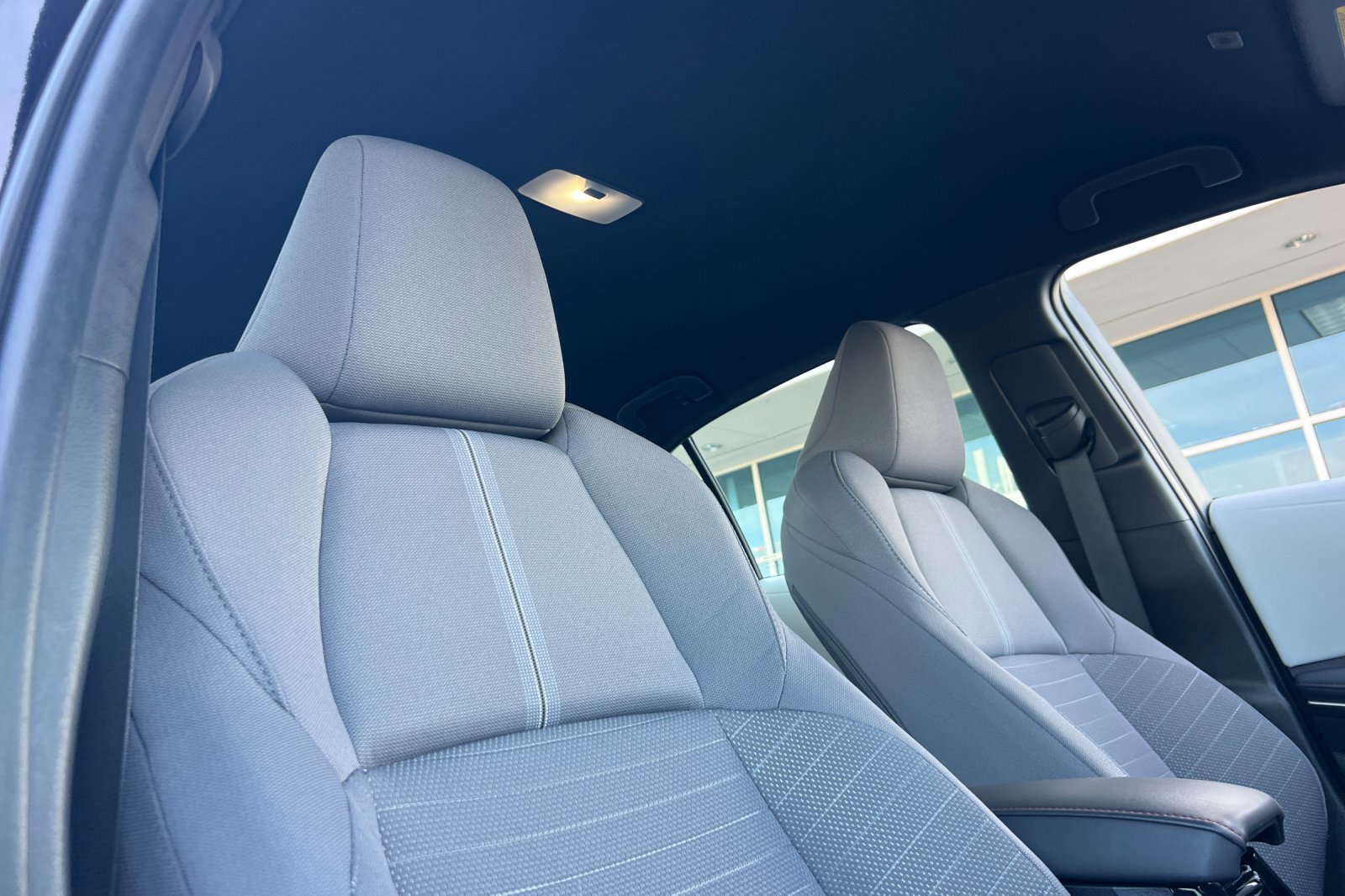 Certified 2025 Toyota Corolla SE w/ Convenience Package image 16