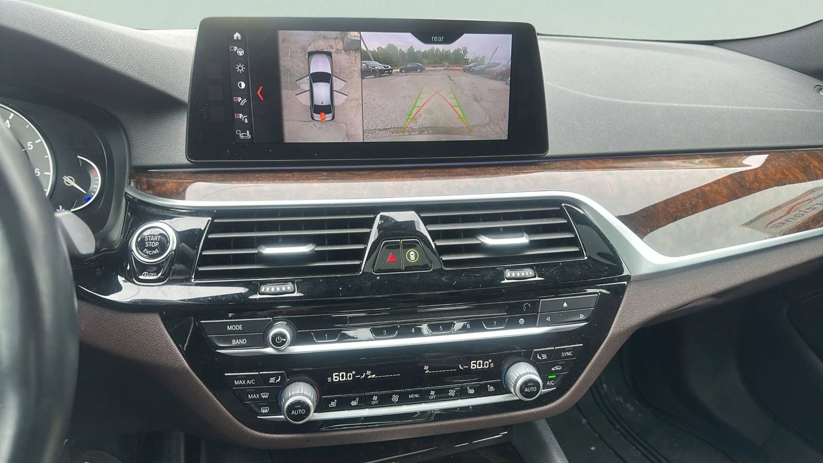 Used 2017 BMW 530i xDrive AWD/4WD image 24