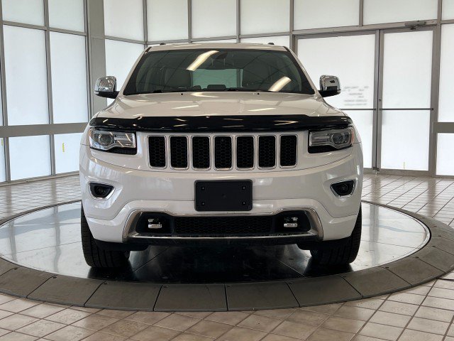Used 2016 Jeep Grand Cherokee Overland AWD/4WD image 2