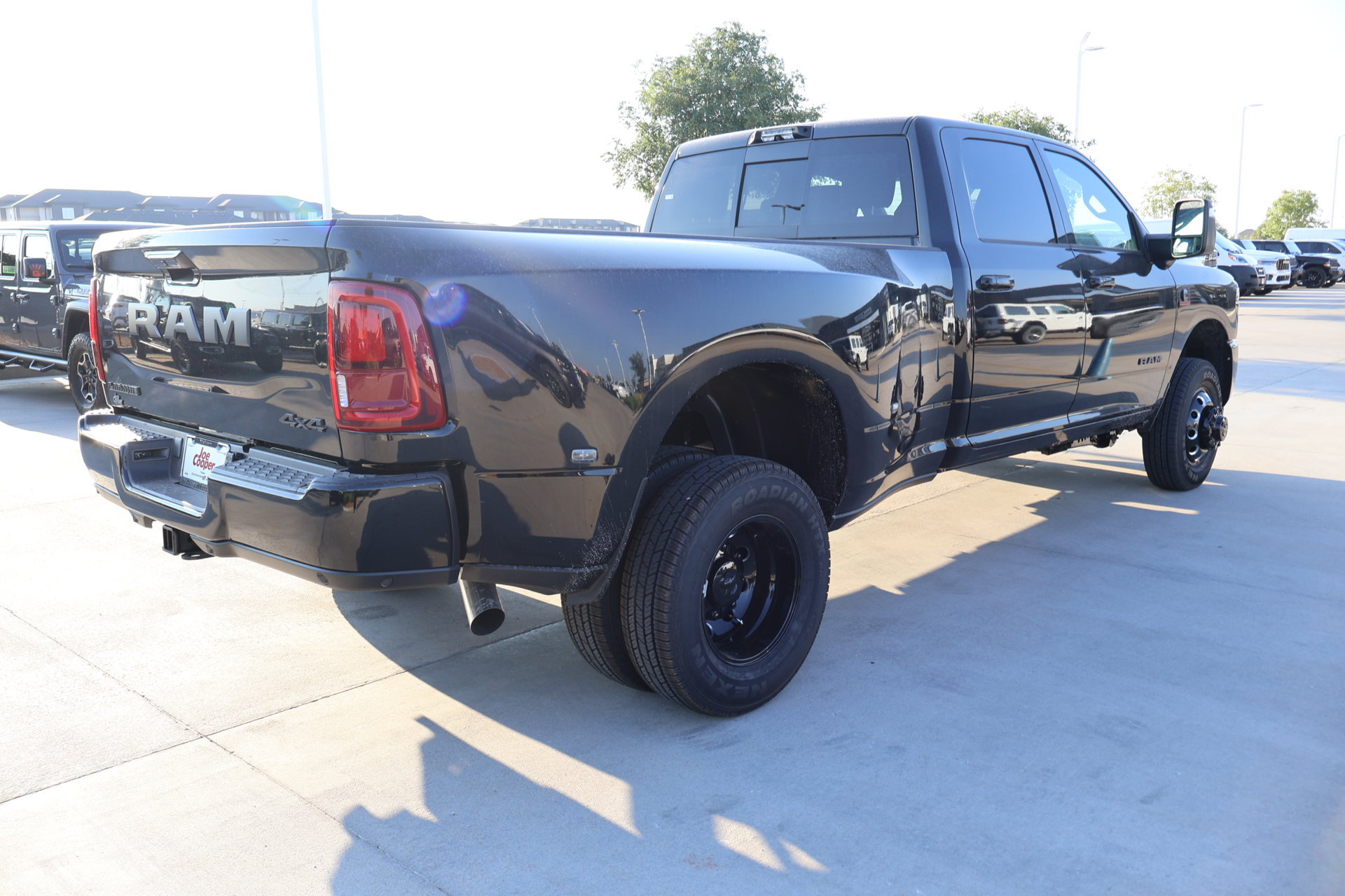 New 2027 RAM 3500 Laramie AWD/4WD image 22