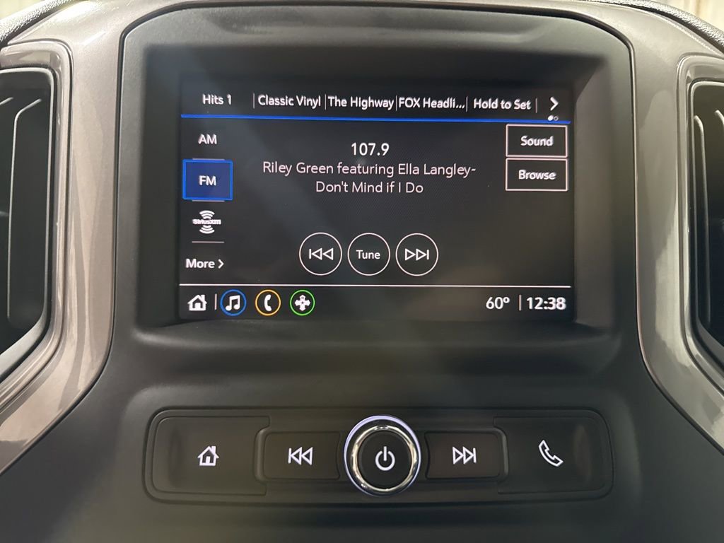 Used 2022 Chevrolet Silverado 1500 Custom image 27