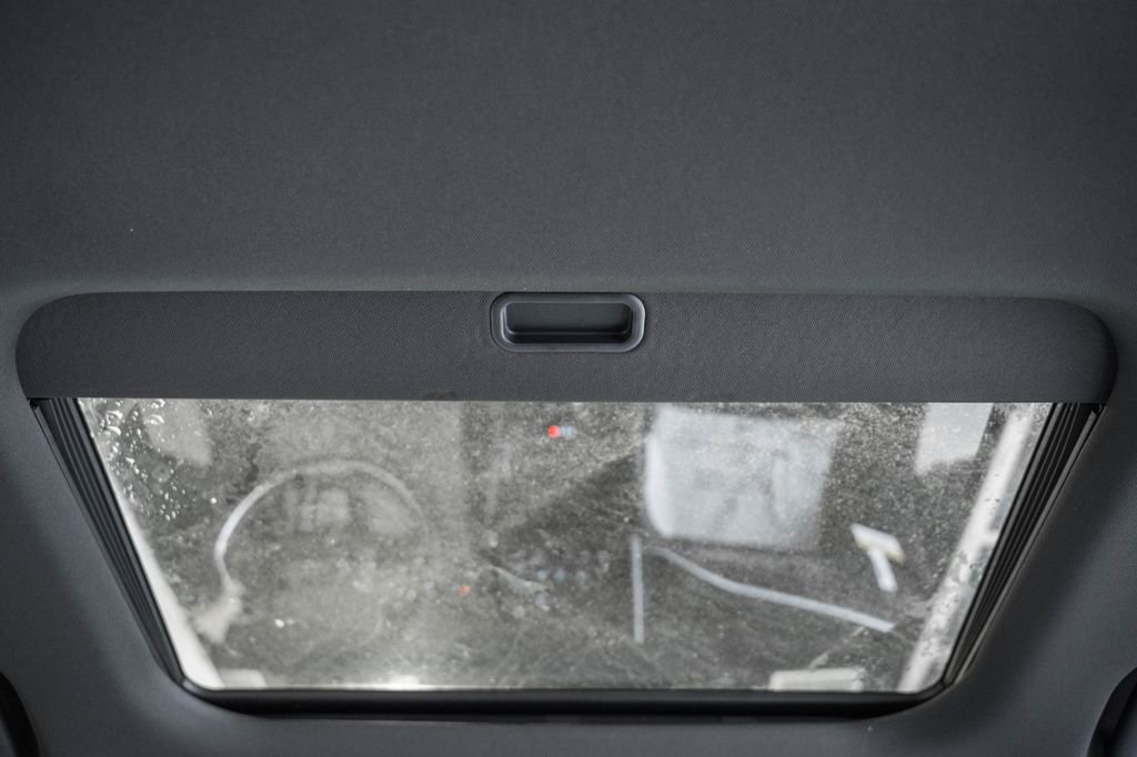 New 2025 Jeep Grand Cherokee Altitude image 32