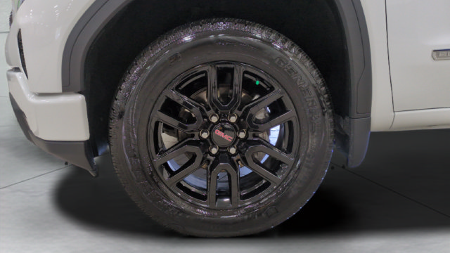 Used 2025 GMC Sierra 1500 Elevation AWD/4WD image 25