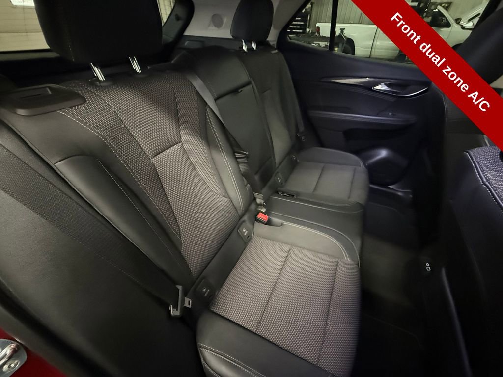 Used 2023 Buick Envision Preferred image 32