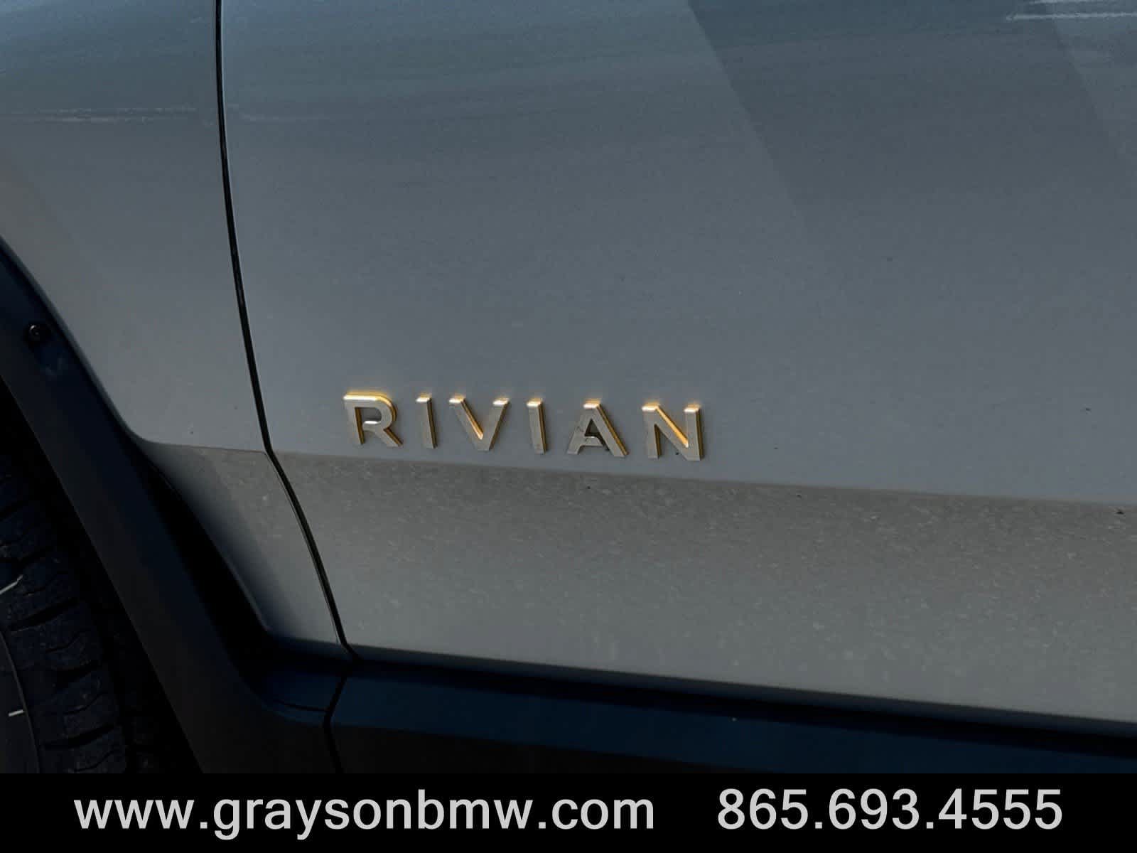 Used 2023 Rivian R1T Adventure AWD/4WD image 10
