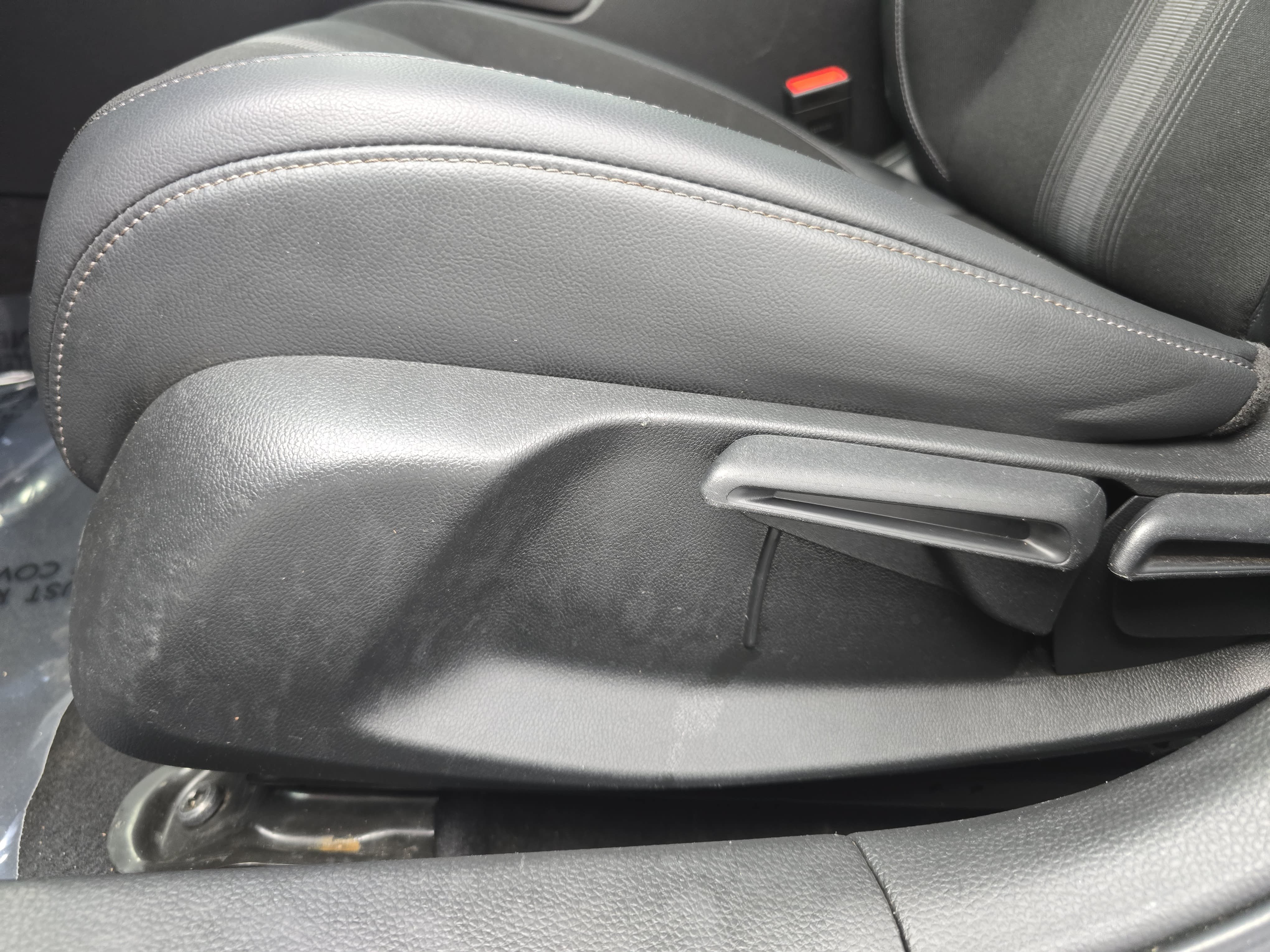 Used 2022 Honda Civic Sport image 28