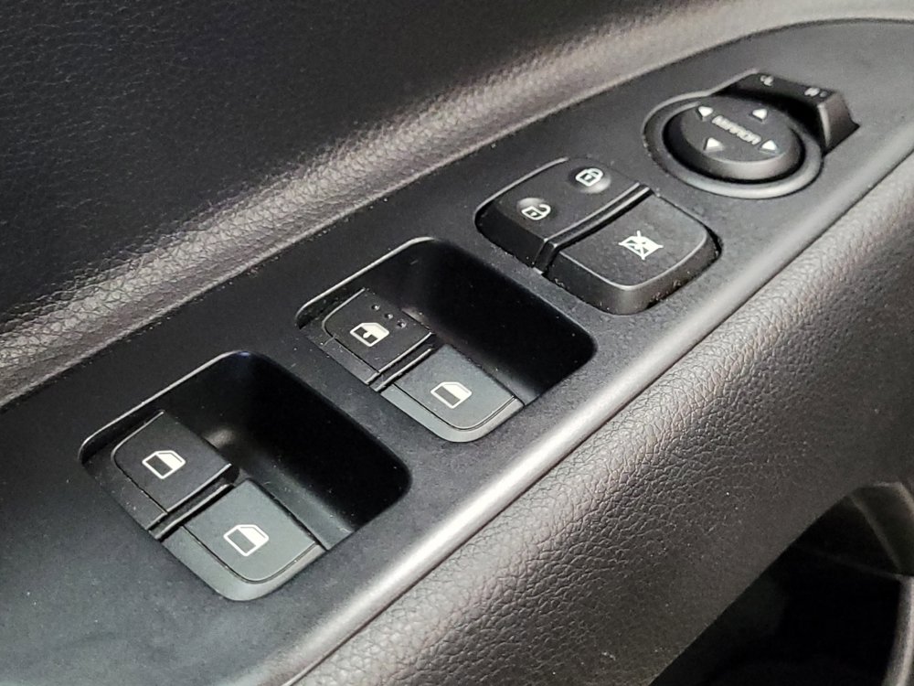 Used 2019 Kia Rio S FWD image 27