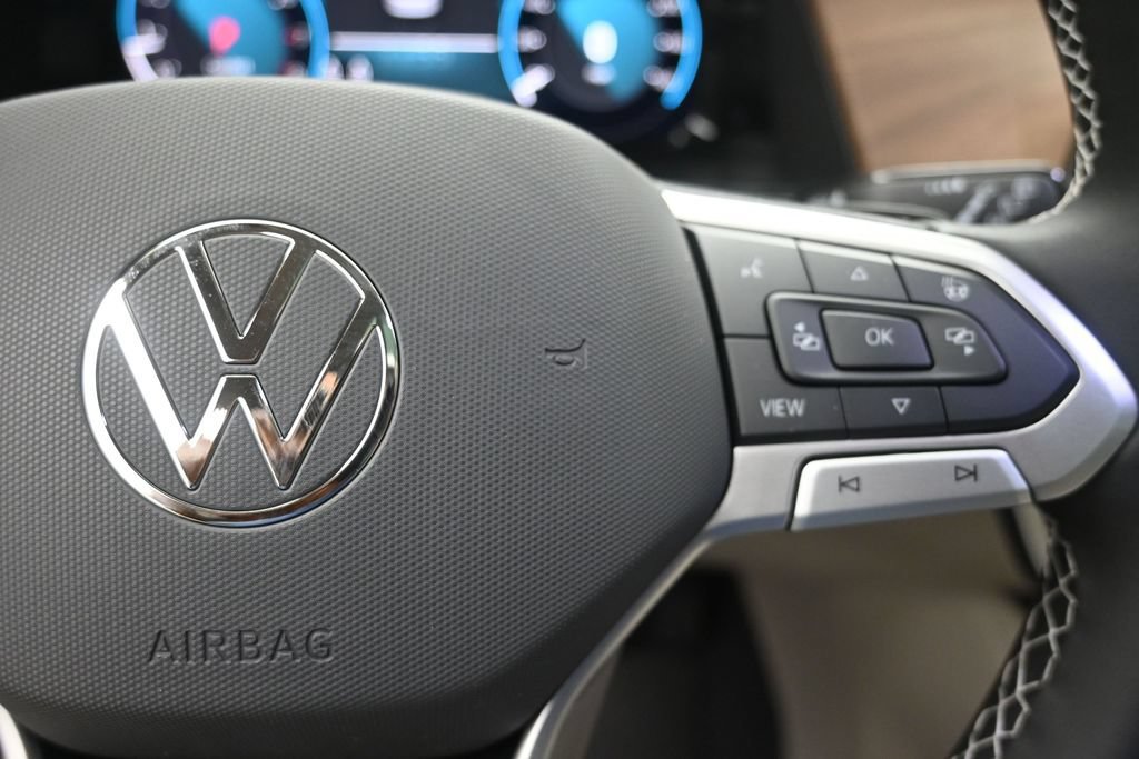 New 2026 Volkswagen Atlas SE FWD image 14
