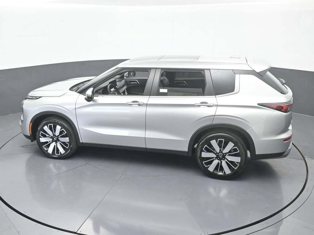 New 2026 Mitsubishi Outlander SE FWD image 56