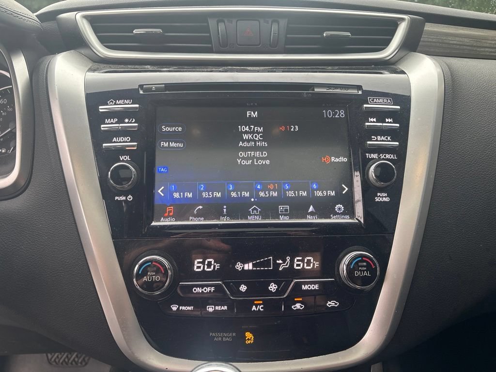 Used 2017 Nissan Murano Platinum w/ Platinum Technology Package FWD image 14
