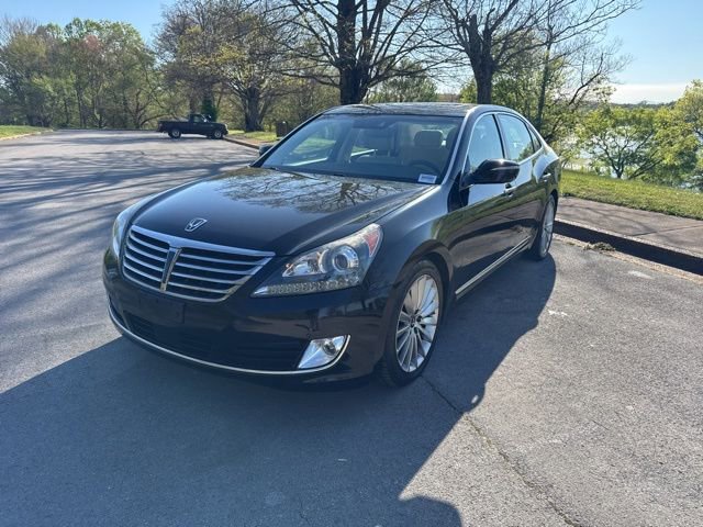 Used 2016 Hyundai Equus Signature image 3
