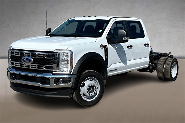 New 2026 Ford F550 4x4 Crew Cab Super Duty w/ XL Chrome Package