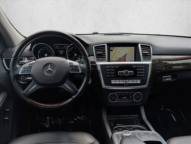 Used 2015 Mercedes-Benz GL 320 BlueTEC 4MATIC image 18