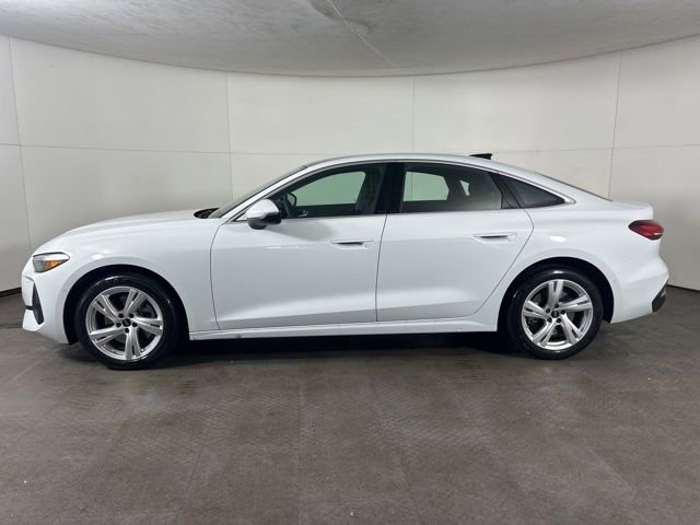 Used 2025 Audi A5 2.0T Premium w/ Convenience Package image 4