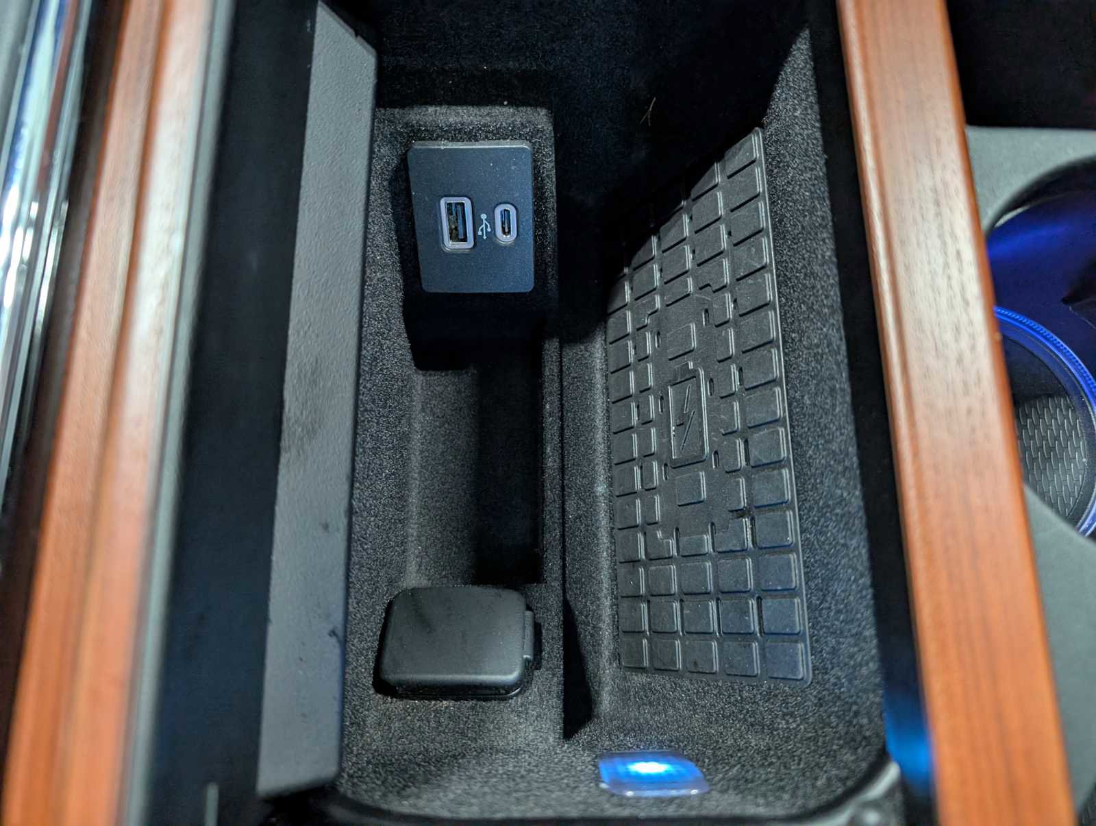 Certified 2023 Lincoln Navigator Reserve AWD/4WD image 33