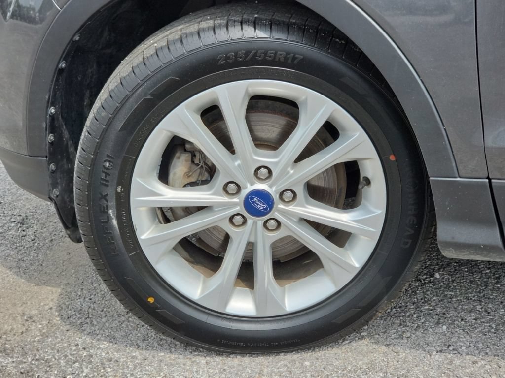 Used 2018 Ford Escape SE FWD image 10