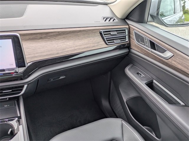 New 2026 Volkswagen Atlas SEL Premium R-Line image 17