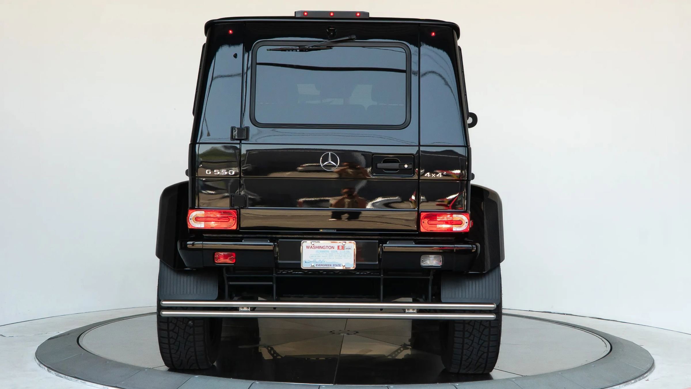 Used 2017 Mercedes-Benz G 550 Squared image 13