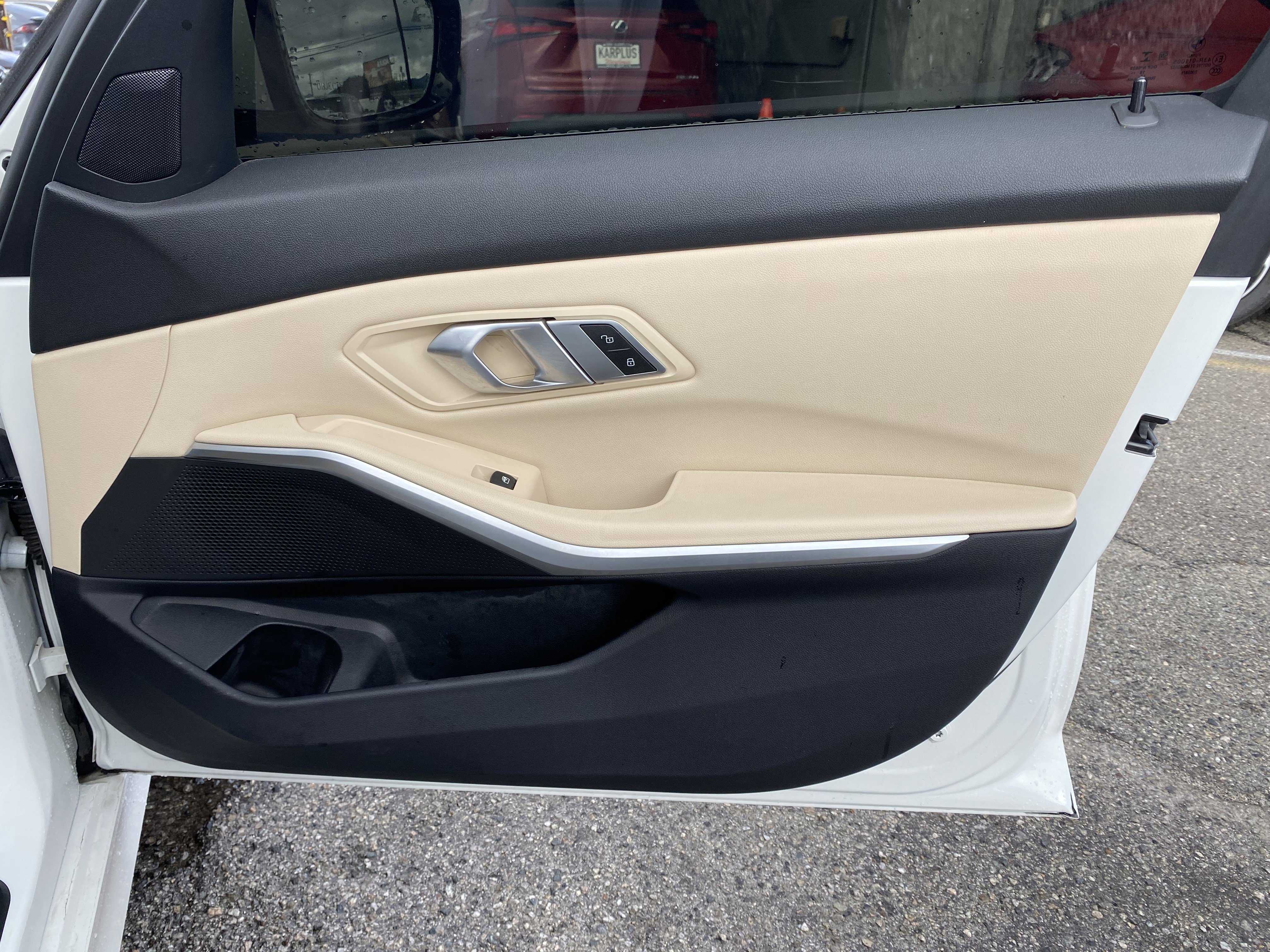 Used 2019 BMW 330i Sedan w/ Convenience Package image 25