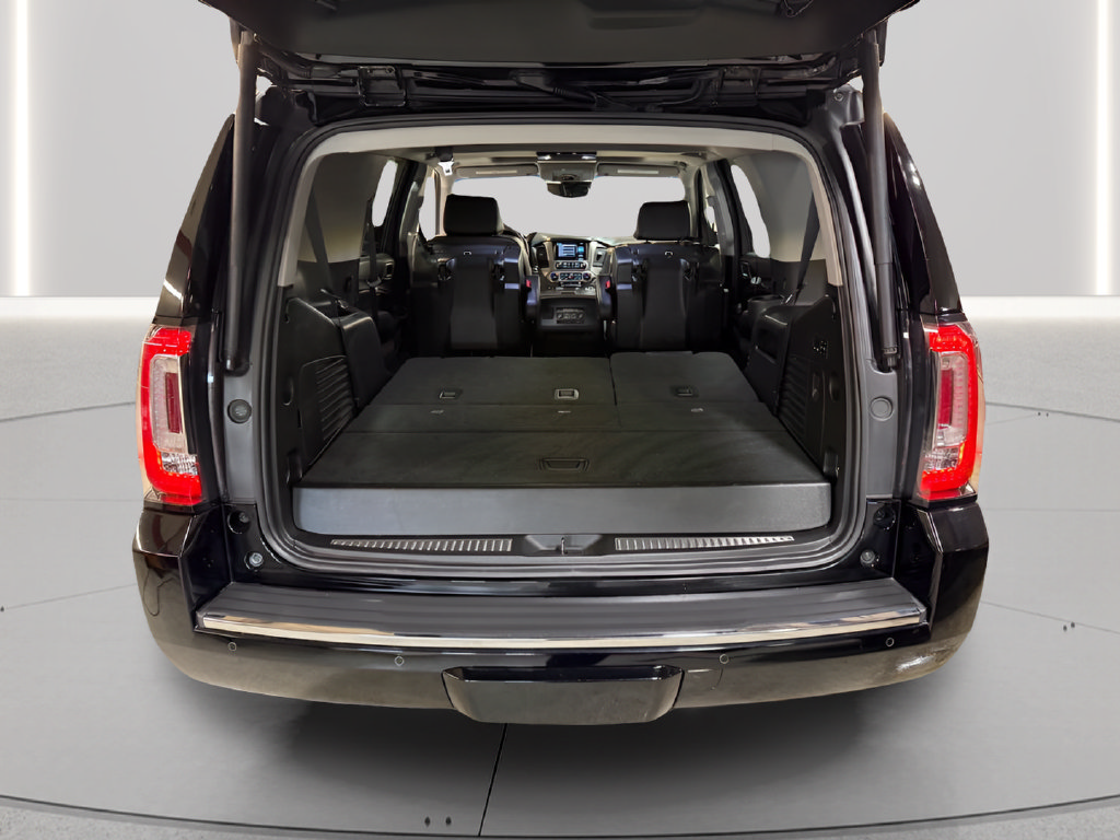 Used 2020 GMC Yukon Denali w/ Open Road Package AWD/4WD image 30