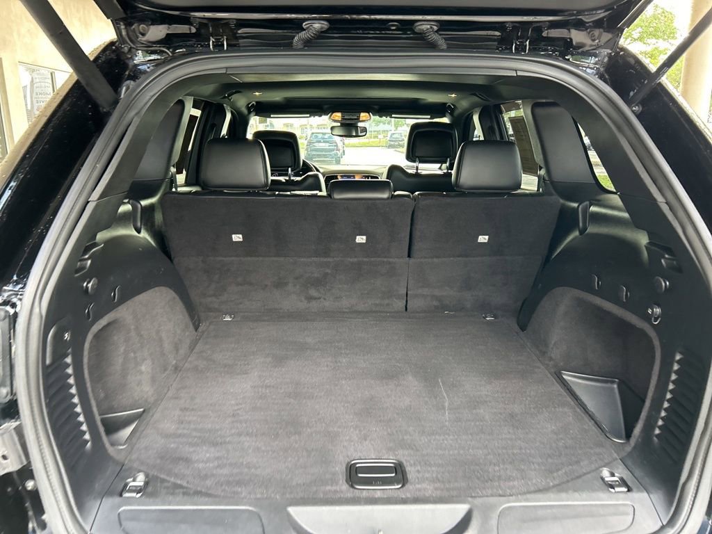 Used 2019 Jeep Grand Cherokee Altitude AWD/4WD image 34