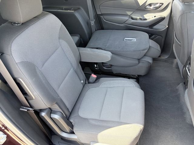 Used 2023 Chevrolet Traverse LT FWD image 14