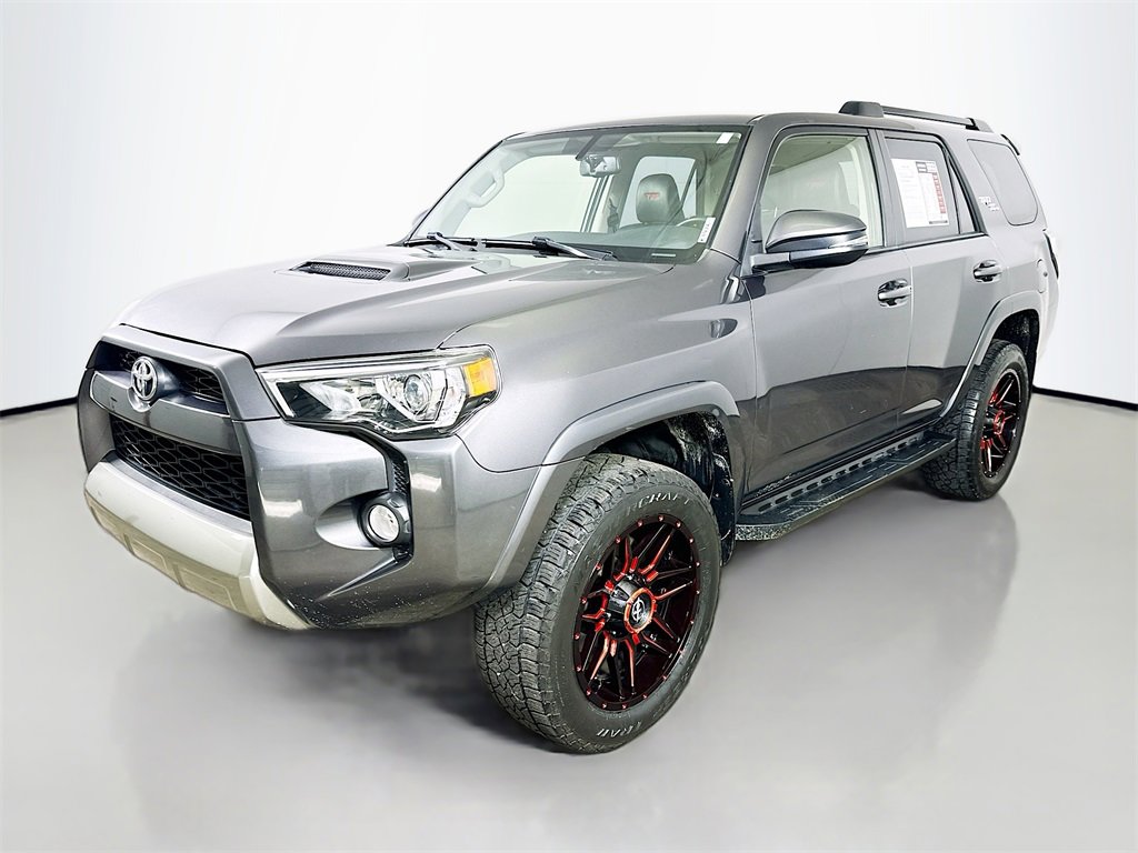 Used 2019 Toyota 4Runner TRD Off-Road Premium image 3