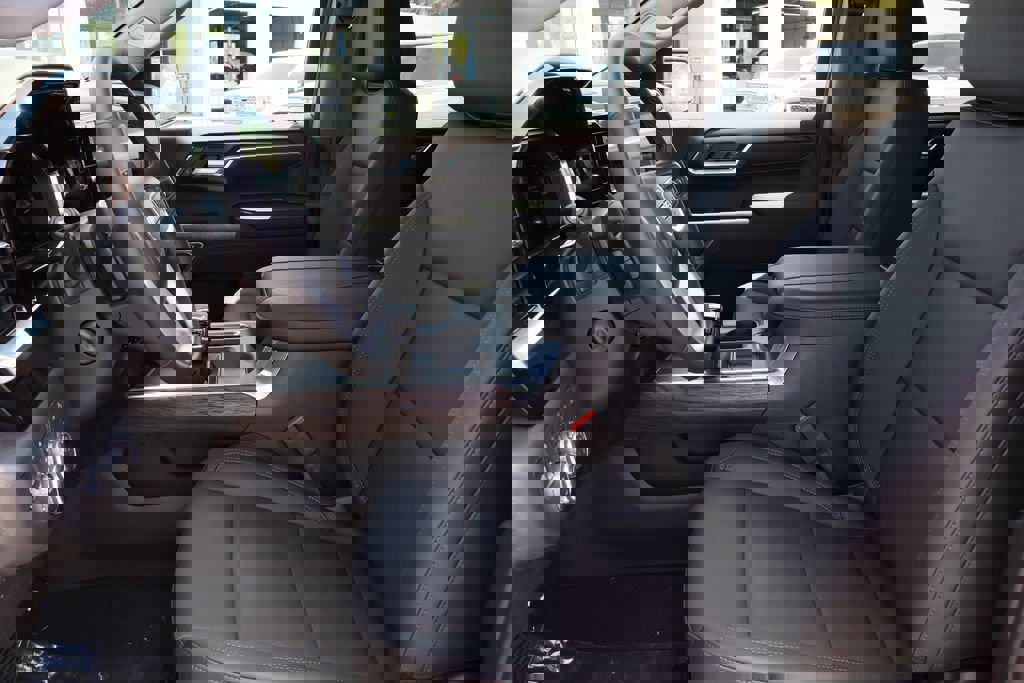 New 2026 GMC Sierra 1500 SLT w/ SLT Premium Package image 17