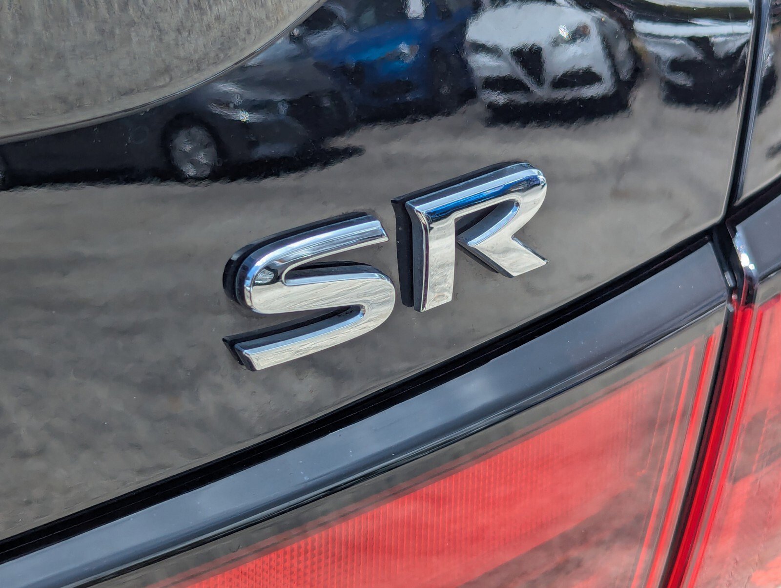 Certified 2020 Nissan Sentra SR w/ Premium Package FWD image 16