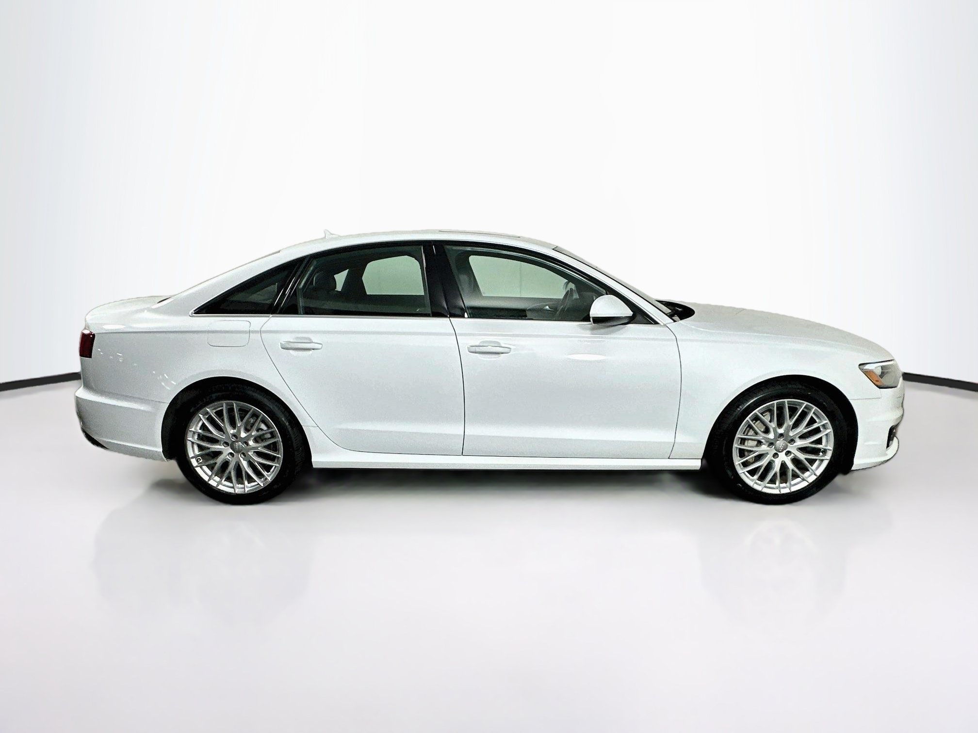 Used 2016 Audi A6 2.0T Premium Plus w/ Premium Plus Package AWD/4WD image 10