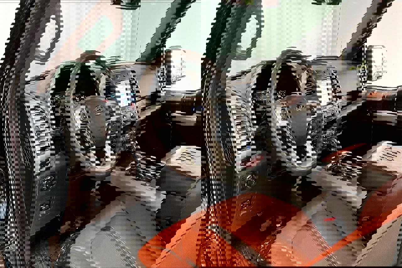 Used 2019 Ford F150 King Ranch w/ Equipment Group 601A Luxury image 14