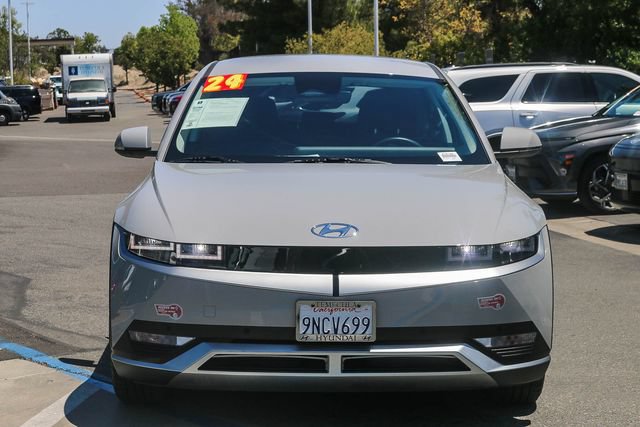 Certified 2024 Hyundai Ioniq 5 SEL AWD/4WD image 2