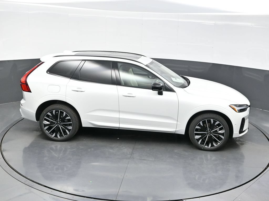 New 2026 Volvo XC60 T8 Ultra w/ Climate Package PRO AWD/4WD image 52