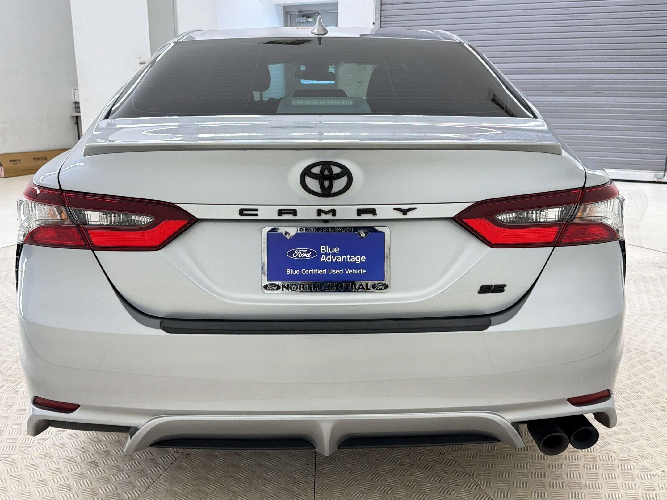 Used 2023 Toyota Camry SE image 9