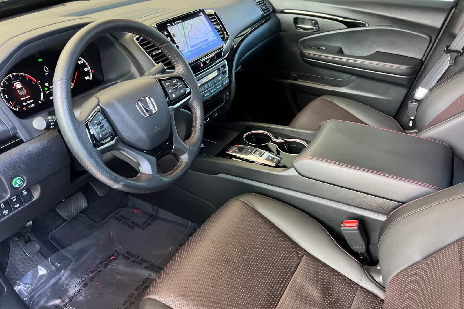 Used 2024 Honda Ridgeline Black Edition image 11