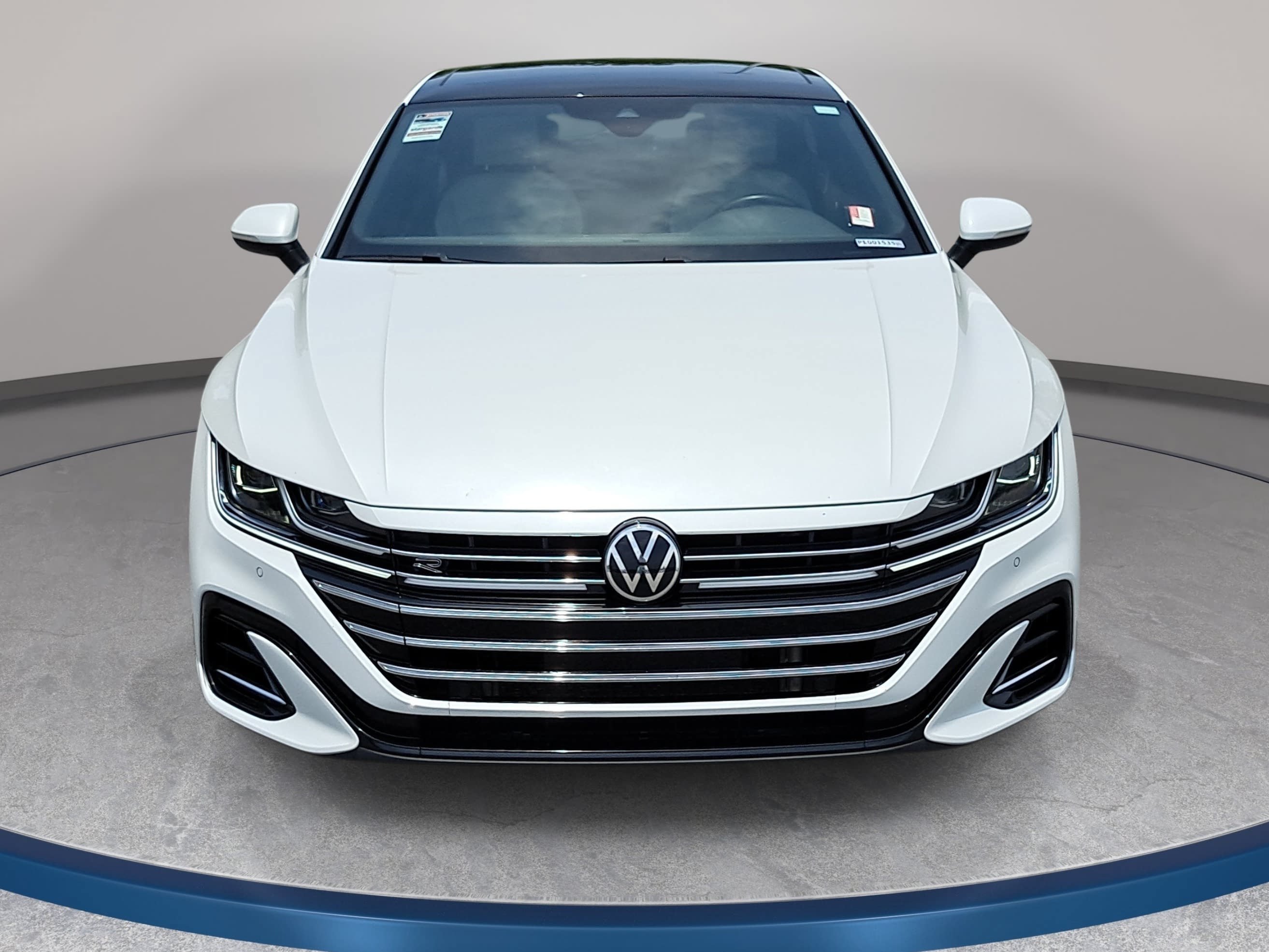 Used 2023 Volkswagen Arteon SEL AWD/4WD image 2