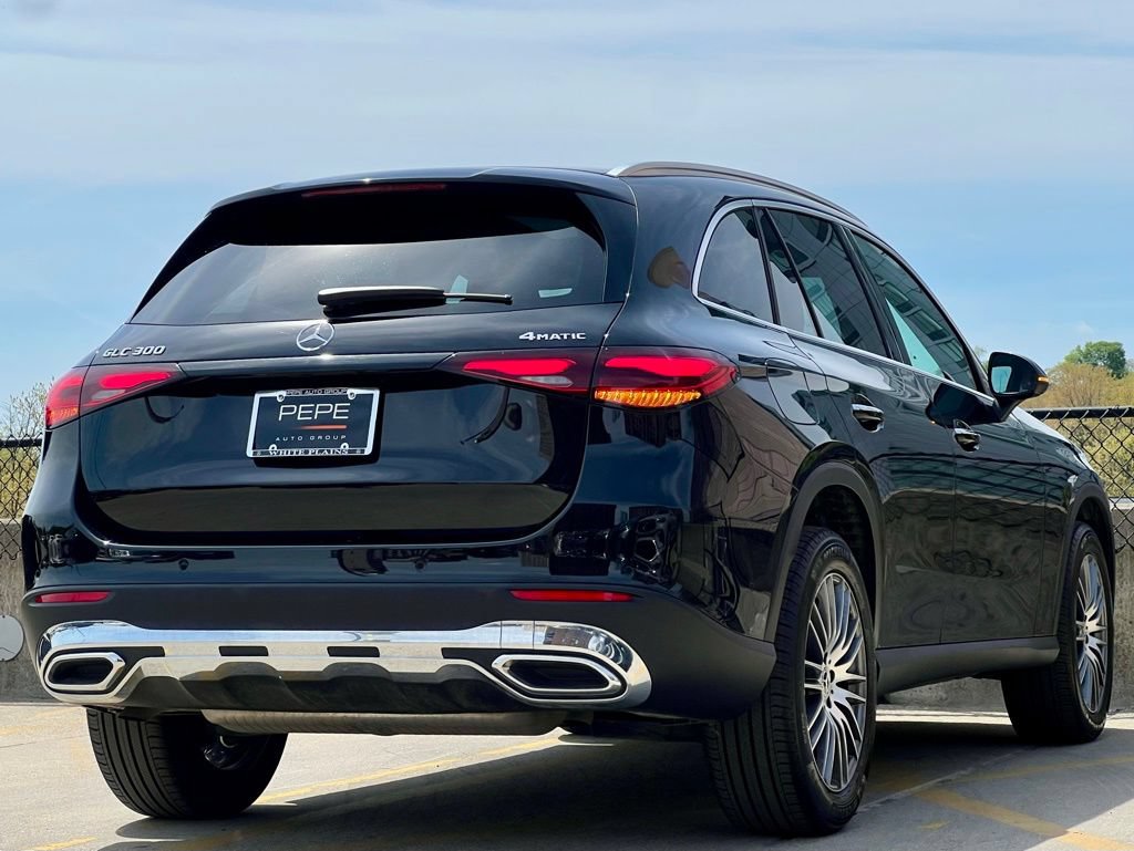 Certified 2026 Mercedes-Benz GLC 300 4MATIC image 9