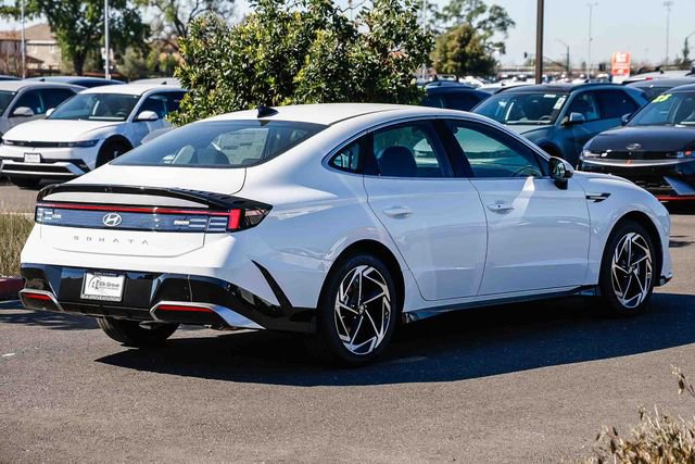 New 2026 Hyundai Sonata SEL FWD image 5