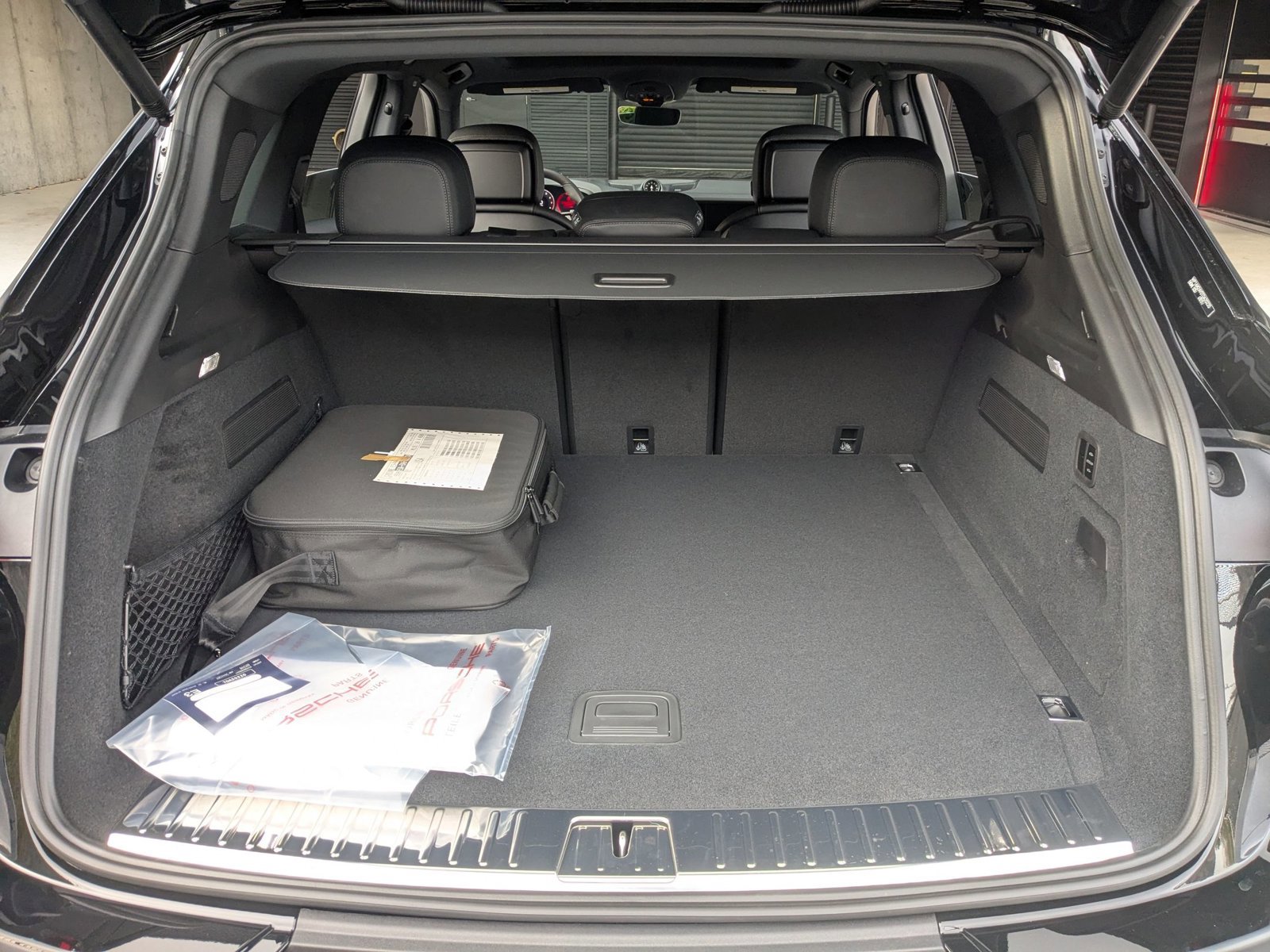 New 2026 Porsche Cayenne S image 24