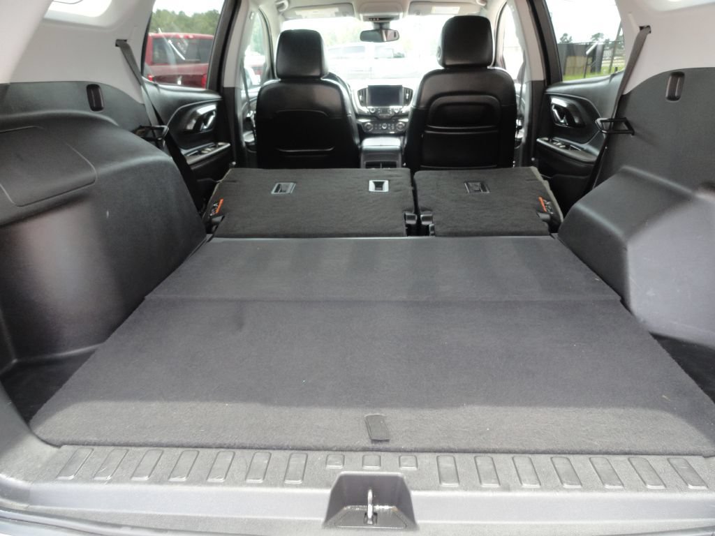 Used 2020 GMC Terrain SLT AWD/4WD image 14