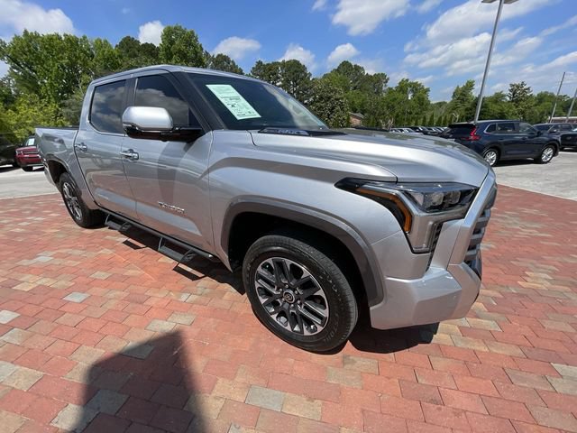 Used 2024 Toyota Tundra Limited AWD/4WD image 38