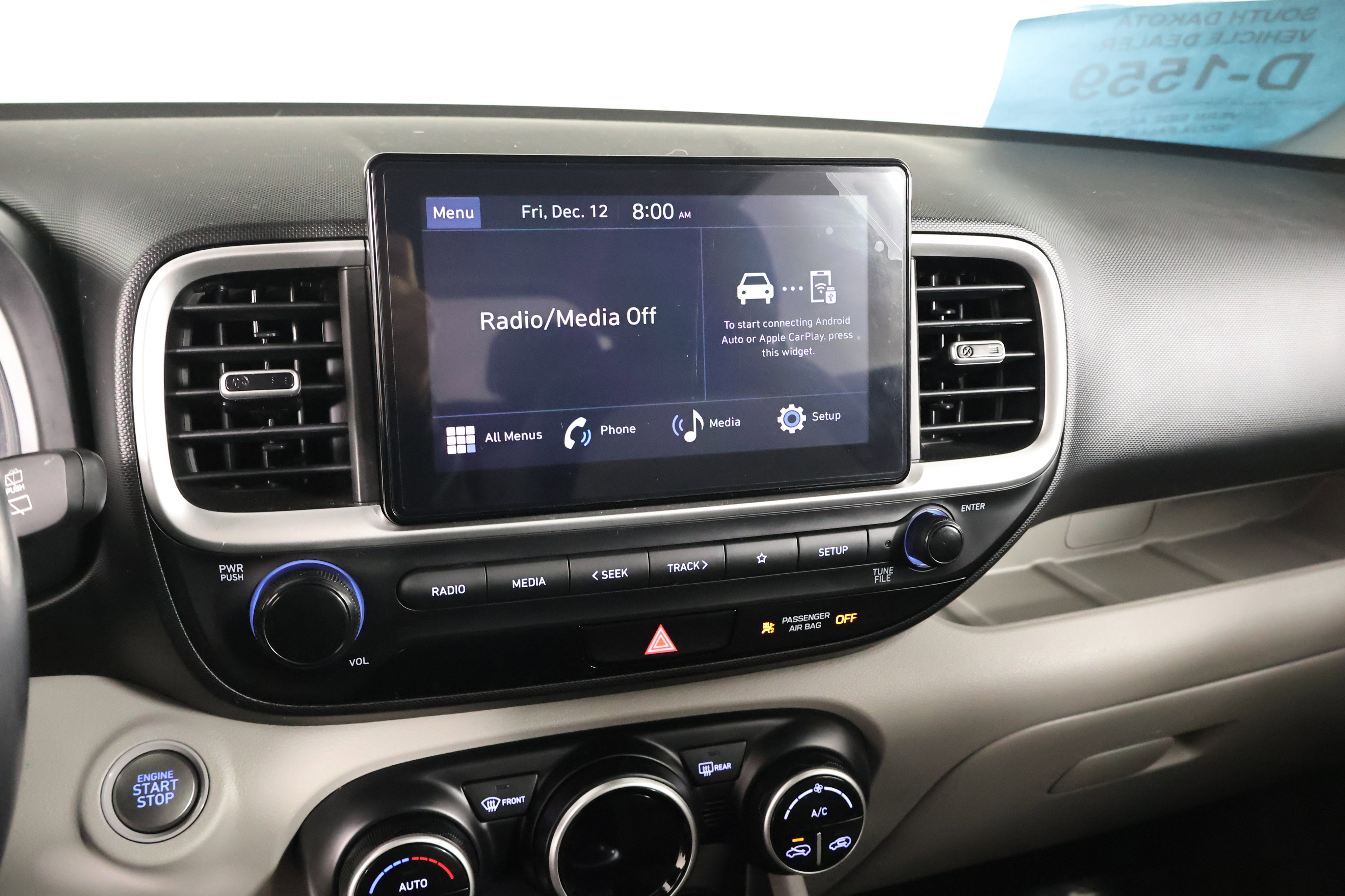 Used 2024 Hyundai Venue SEL image 26