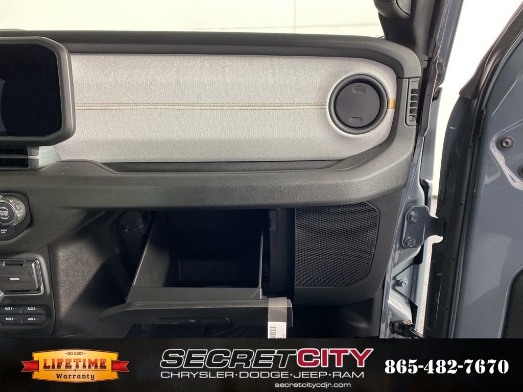 New 2026 Jeep Wrangler Unlimited Sport image 33