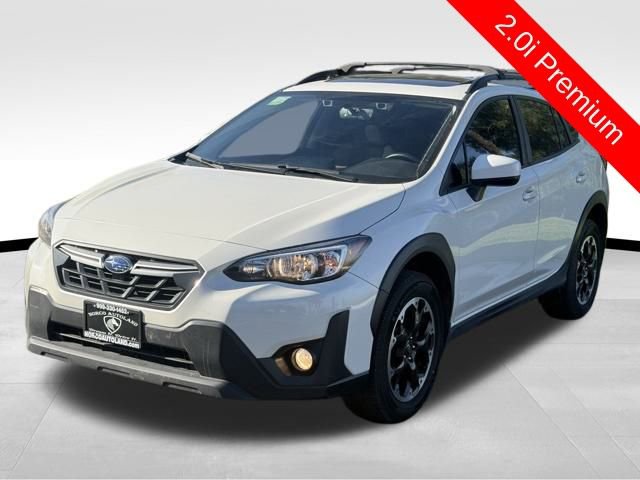 Used 2022 Subaru Crosstrek 2.0i Premium w/ Moonroof Package image 3