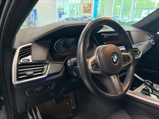 Used 2023 BMW X5 xDrive40i w/ M Sport Package AWD/4WD image 16