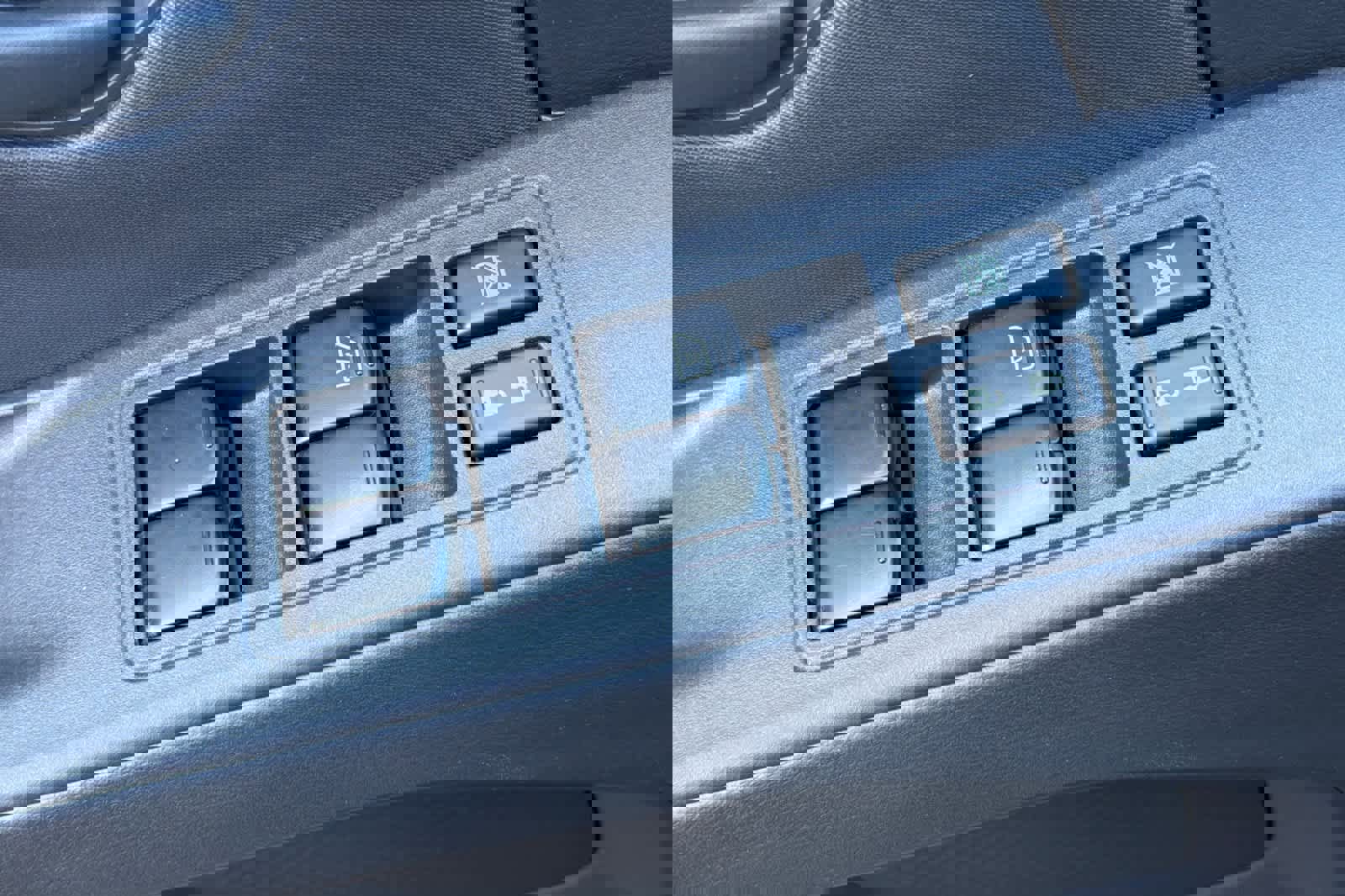 Used 2022 Nissan Frontier S w/ Technology Package image 15